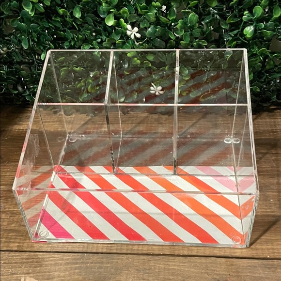 GROOVI BEAUTY-MAKE UP ORGANIZER-the editor - Picture 1 of 2